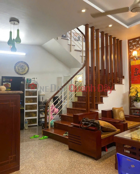 HOUSE FOR SALE ON VO CHI CONG, BEAUTIFUL HOUSE, READY TO MOVE IN, STRAIGHT ALLEY, CARS NEARBY - 5 FLOORS x 35M2, 6.77 BILLION Sales Listings
