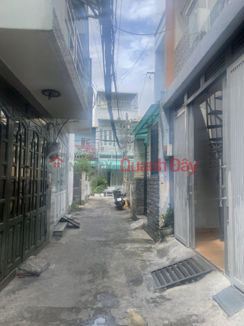 House for sale in Car Alley, Phu Tho Hoa Street, Tan Phu District, 4 x 12m, 3.9 billion. _0