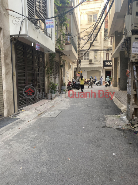 Property Search Vietnam | OneDay | Residential, Sales Listings, Selling Thai Thinh house, Thong alley, cars avoiding motorbikes, usable area 40m2. Suitable for living - keep money