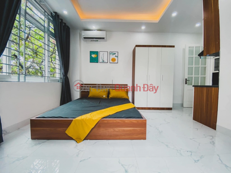 đ 29 Billion, Ngoc Lam mini apartment building, 85m² x 8 floors, lake view, car access, stable income.
