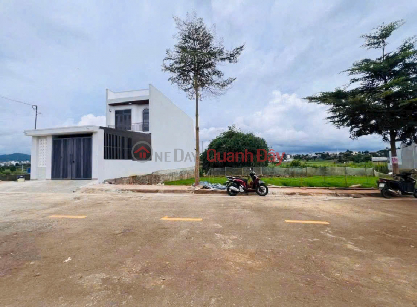 Property Search Vietnam | OneDay | Residential, Sales Listings | 131m2 of residential land for sale in Nghia Hiep village, Lien Hiep commune, Duc Trong district, Lam Dong province. Price: 1.4 billion VND.