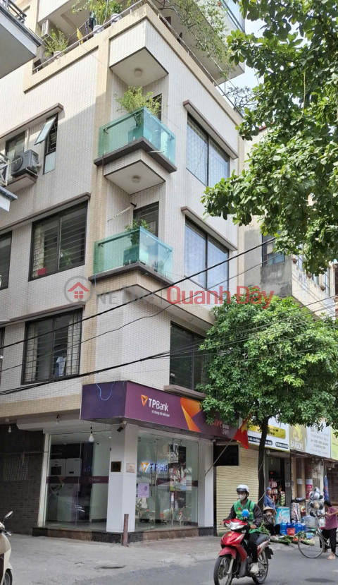 CASH FLOW HOUSE IN DONG NGAC - AREA 60M2 - 5 FLOORS - PRICE 12 BILLION - BUSINESS - CORNER LOT - CARS CAN AVOID _0