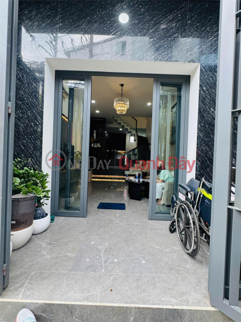 **Bán nhà đường Hoàng văn Thụ, phường 4, Tân Bình (4*13,5) 3 tầng chỉ 9 tỷ _0