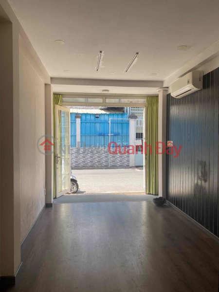 Property Search Vietnam | OneDay | Residential, Rental Listings | House 2 business premises on Le Quy Don street, next to Dao Duy Anh Secondary School