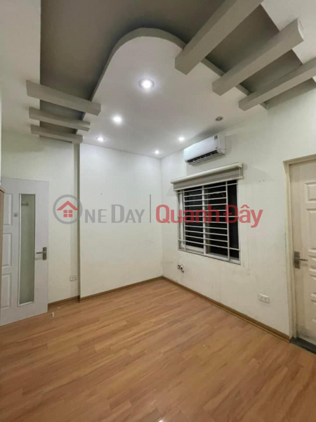 Selling a 5-storey house Xuan Dinh, avoiding cars, doing business in front of the house with a permanent park, priced at just over 7 billion VND Sales Listings
