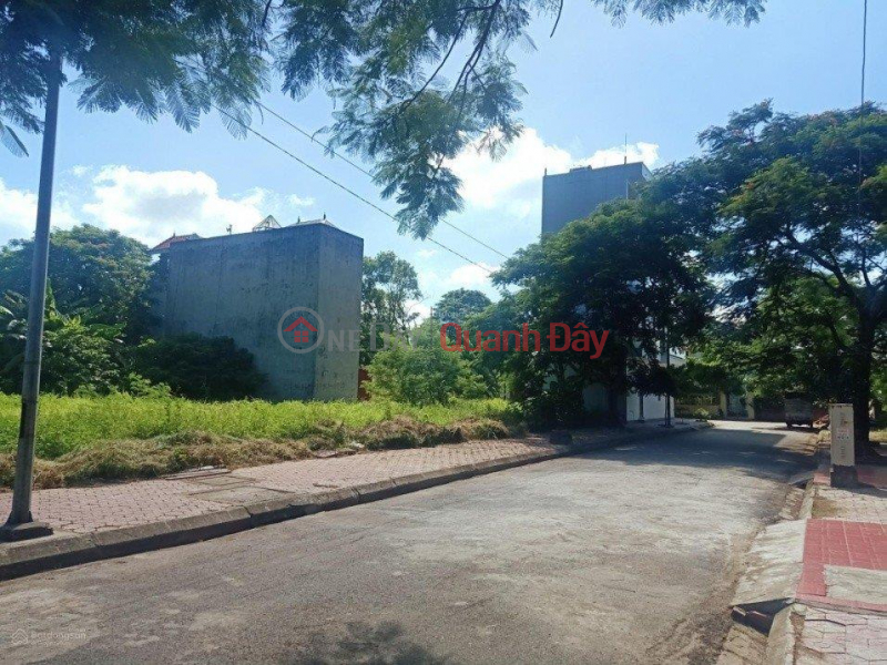 BEAUTIFUL LAND - GOOD PRICE - Owner For Sale Beautiful Land Lot In Hong Bang-Hai Phong Sales Listings