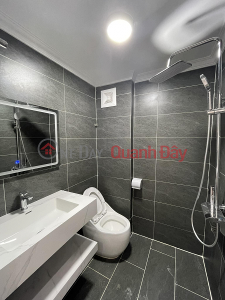 đ 5,7 tỷ, CỰC HIẾM! NHÀ MỚI ĐẸP, Ở NGAY - MẶT NGÕ THÔNG, Ô TÔ ĐỖ CỬA - KHƯƠNG TRUNG, THANH XUÂN