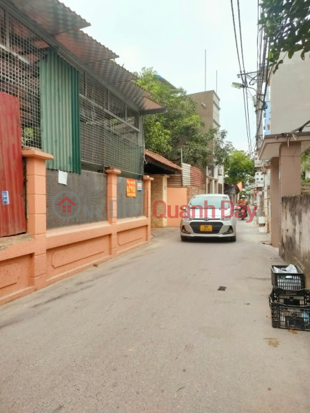 Property Search Vietnam | OneDay | Residential Sales Listings, First 2 billion lot 30m group 1 right at Yen Nghia bus station. - It's suffocating for two cars to avoid each other. - Busy surroundings