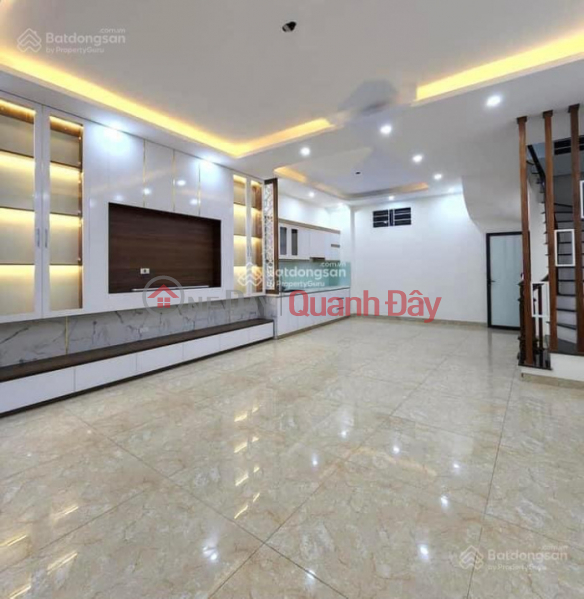 House for sale in Kim Giang, area 40m2 x 5 floors, big alley, beautiful house, price 5.95 billion, new, ready to move in, registered address Sales Listings