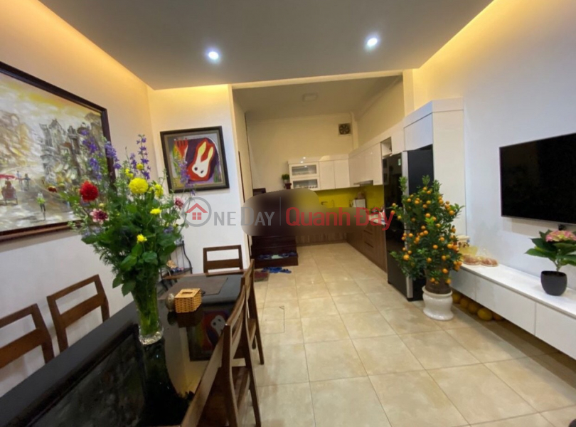 Whole house for rent Nguyen Chi Thanh 45m, 5 floors. 5 sleep. Beautiful new house, full furniture. 14 million Vietnam | Sales | đ 14 Million