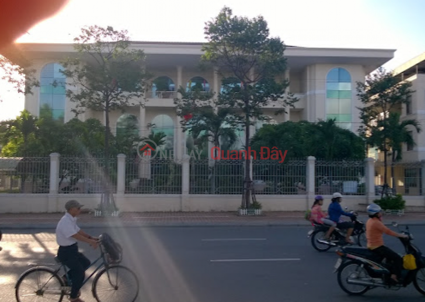 Kho bạc Nhà nước Đà Nẵng - 236 Bạch Đằng (Da Nang State Treasury - 236 Bach Dang) Hải Châu | ()(1)