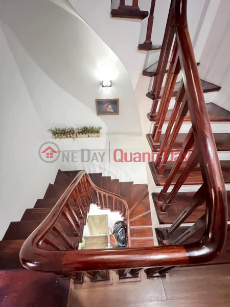 Property Search Vietnam | OneDay | Residential, Sales Listings | Need to sell quickly 5-storey house on Kim Ma Street, price 13.3 billion, still negotiable CARS STOP IN FRONT OF THE HOUSE - AN Sinh