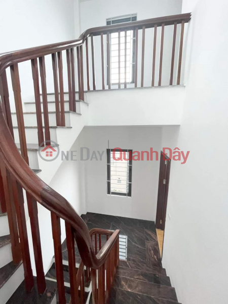 ₫ 3.8 Billion | An Duong Vuong house with view of Nhat Tan bridge, beautiful, sparkling new house to live in, wide corner lot, price only 3.8 billion