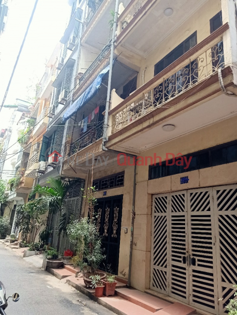 House for sale Tran Quoc Hoan, Only 8.6 billion, 44m2, 4T, sidewalk, car, subdivision, high population, KD _0