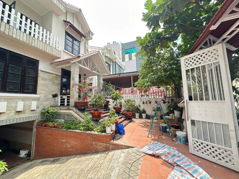 Cho thuê mặt bằng Kinh Doanh Trong Biệt Thự Niêm yết cho thuê