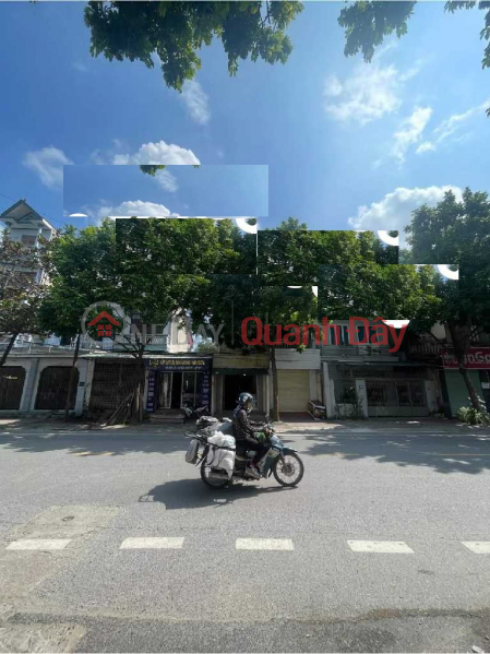 House for sale at 9 Dong Anh Town, 60m x 2T sidewalk, business price 5.x billion TL. Contact: 0936123469 Sales Listings