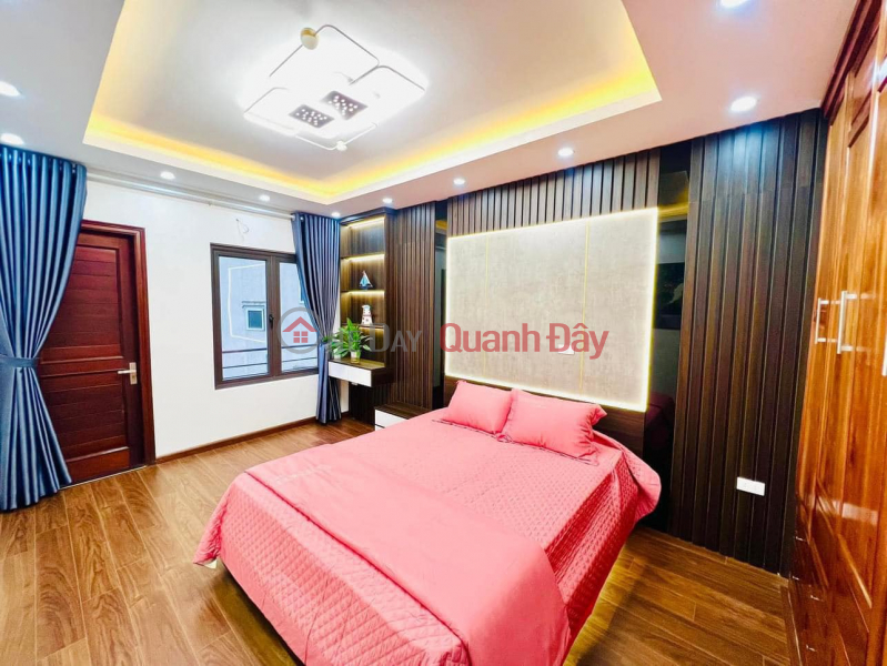 Property Search Vietnam | OneDay | Nhà ở | Niêm yết bán, Bán nhà Xuân La 47m2- 5 tầng, mặt tiền 4.2m, giá chào 5.6 tỷ còn thương lượng.