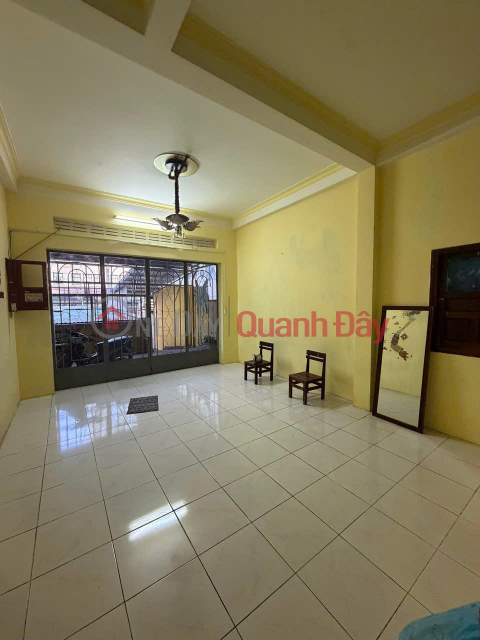 Whole house for rent with large yard, facing Yersin street, price 15 million VND in Da Lat, Lam Dong. _0