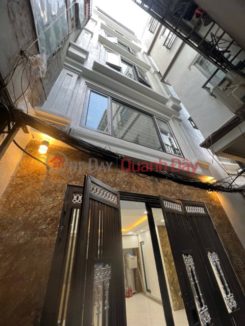 Owner wants to sell urgently, reduced price by 200 million Dong Da house - Thong Alley - Corner Lot, Floor area _0