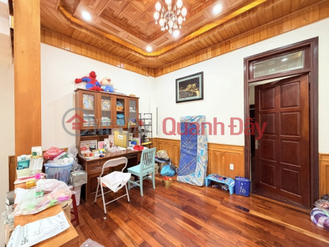 ► Biệt thự gỗ Cao Cấp MT Thái Thị Bôi, đường 7.5m, Kinh Doanh, 86m2, 4 tầng, Giảm Sâu 3.5 tỷ _0