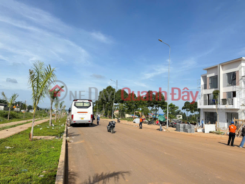 Private land with title, full residential land in Dau Giay administrative center - 1.95 billion\/plot _0