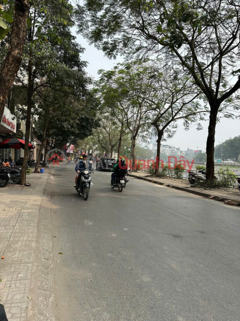 CĂN VIP DUY NHẤT MẶT PHỐ NGUYỄN KHANG VIEW SÔNG NẰM NGAY TRUNG TÂM QUẬN CẦU GIẤY
TOÀ VĂN PHÒNG - LÔ GÓC- _0