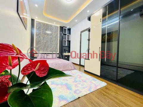 BEAUTIFUL HOUSE IN VONG THI STREET, TAY HO DISTRICT Area: 51M2, 5 FLOORS, 4M, 4 BEDROOM PRICE: 6.25 BILLION FUN, FULLY FURNISHED, GUESTS LIVE IN _0