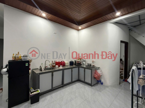 ► House near Pham Van Nghi Street, 95m2, 2 floors, 3 bedrooms, 4.xx billion VND _0