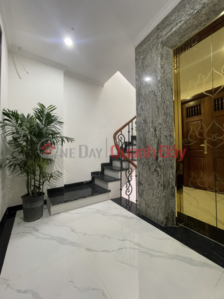 House for sale in Phu Dien, 7-storey lot, 43m elevator on both sides, car lane to get to the house immediately contact 0817606560 Sales Listings