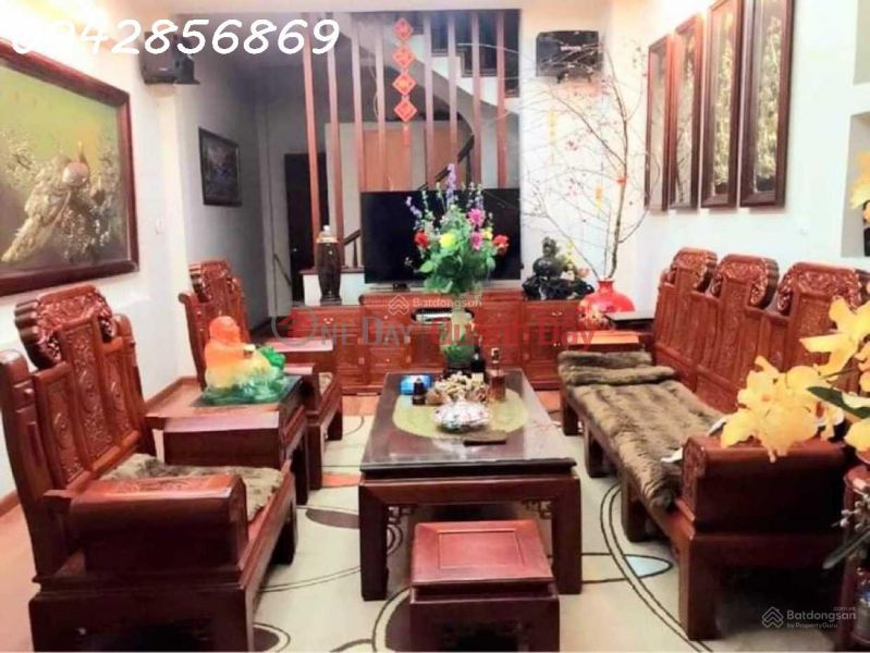 House for sale on Dang Vu Hy street, Thuong Thanh Ward - big road, sidewalk, avoid cars, cool Sales Listings