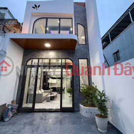 550 MILLION VND TO OWN A SINGLE-STORY HOUSE WITH A MEZZANINE AND FRONT AND BACK YARDS AT THE END OF DONG KHOI STREET _0