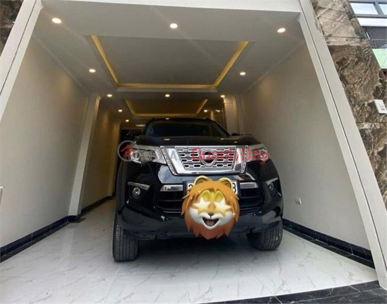 Property Search Vietnam | OneDay | Residential, Sales Listings | HOUSE FOR SALE NEAR VINHOMES – 200 MILLION VND CASH FLOW, GARAGE – WIDE FRONTAGE – SLIGHTLY OVER 9 BILLION VND