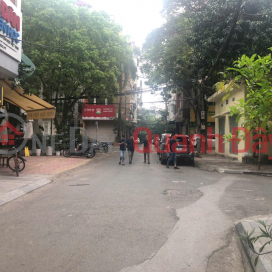 BÁN NHÀ PHỐ ĐỖ QUANG, CẦU GIẤY, Ô TÔ TRÁNH 40M2 4 TẦNG 18 TỶ. _0