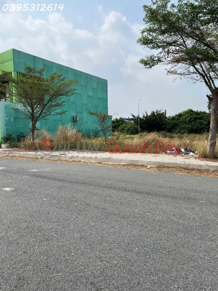 Beautiful land plot for sale in Tan Do residential area, 6x19m, with lake view. Sales Listings