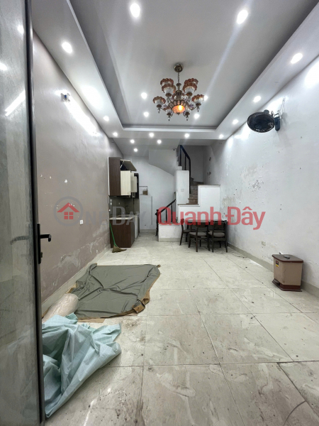 Property Search Vietnam | OneDay | Residential Rental Listings | House for rent in lane 255 Linh Nam, only 8 million, 3 large bedrooms, 4 floors, 35m2 floor area