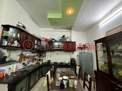 House for sale in Nguyen Trung Truc Street, Ward 7, Binh Thanh District, 127m2, 11.xxT. _0