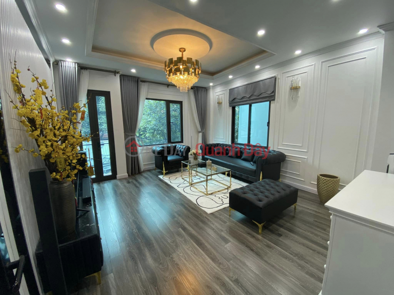 Only 1 apartment on Lang Dong Da Street 40m, 6 floors, open frontage, near a beautiful house, right at 5 billion, contact 0817606560 Sales Listings