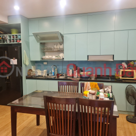 The owner urgently sells the corner apartment at 102 Thai Thinh, Dong Da 114.4m, 3 bedrooms, 4.7 billion VND _0