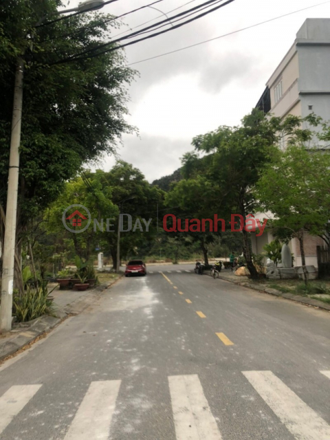 CENTER OF MARBLE MOUNTAIN - NGUYEN CO THACH STREET, A FEW STEPS TO SON THUY SEA. LAND LOT 443M2 (20X21)M. ONLY COST _0