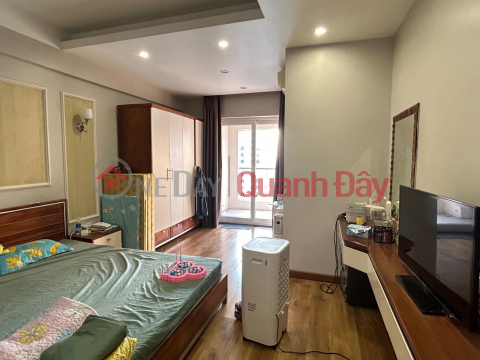 125M2 Apartment for Sale at Vuon Dao Apartment _0