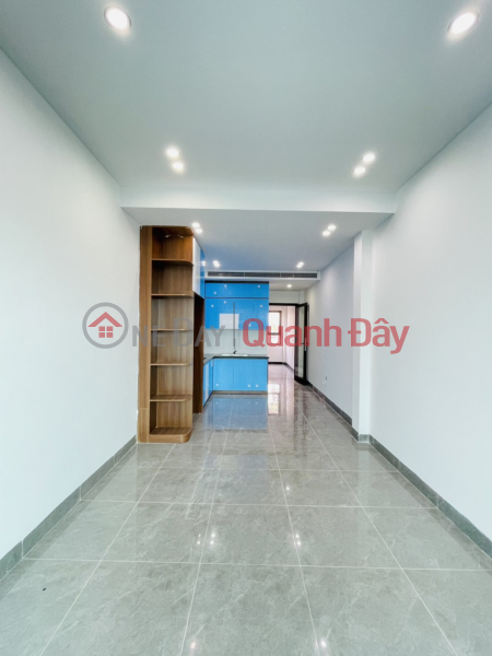 HOUSE AT THE TOP OF DANG TIEN DONG STREET - 7 FLOORS WITH ELEVATOR - 2 OPEN SIDES - CARS CAN AVOID | Vietnam | Sales | đ 13.2 Billion