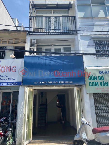 House 2 business premises on Le Quy Don street, next to Dao Duy Anh Secondary School Rental Listings