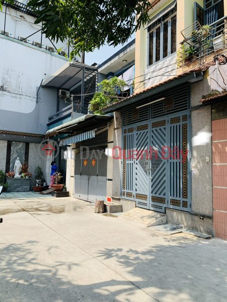 đ 6.4 Billion Duong Duc Hien Social House, Car Bedroom House, 4.1x11.5, 4 Bedrooms, Square Windows, Folding for Sale