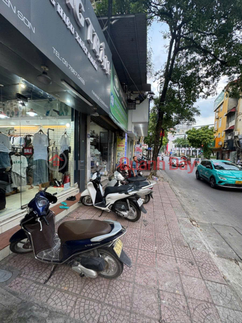 HOUSE FOR SALE ON NGO GIA TU STREET, SOCCER SIDEWALK, GOOD FOR BUSINESS - LONG BIEN, HANOI _0