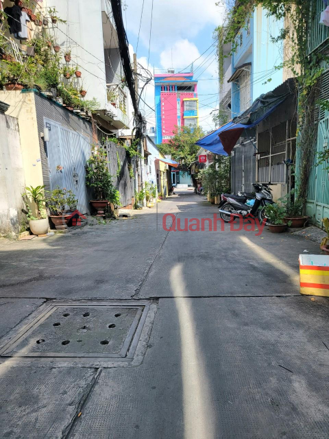 OWNER NEEDS TO SELL HOUSE QUICKLY, Beautiful Location, Investment Price On Vuon Lai Street, Tan Phu District _0