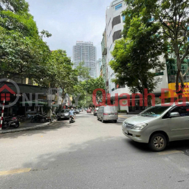 HAVE 102! MP Tran Quy Kien Cau Giay sidewalk car business slightly over 18 billion 40mx 5 tons _0
