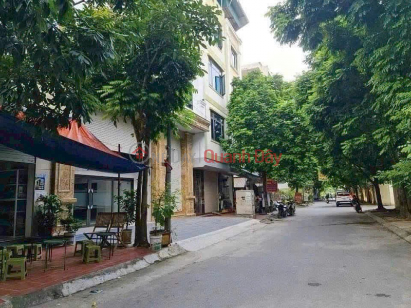 Urgent sale of 4-storey house. Service area Lk16,17,18 Duong Noi, Ha Dong, Hanoi Sales Listings