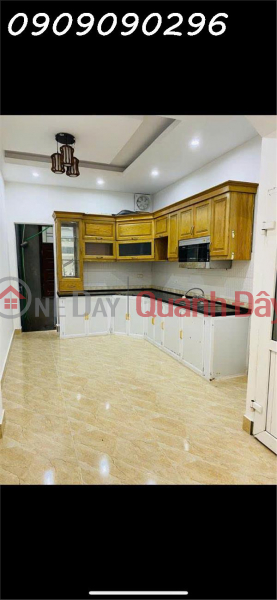 đ 8,85 tỷ | Bán Nhà Đẹp Ngõ 144 Quan Nhân – 40m² x 5 Tầng, Gần gửi oto – Giá 8,85 Tỷ