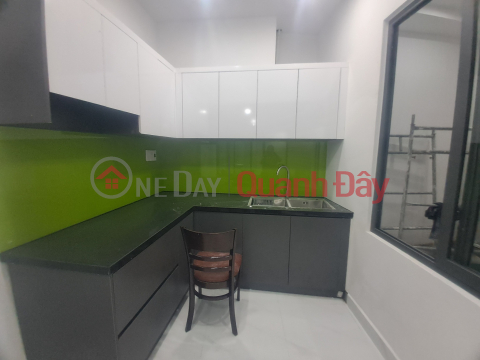 ► House 60m from Hai Phong street, opposite Train Station, 44m2, mezzanine, 2 bedrooms, 2.45 billion _0