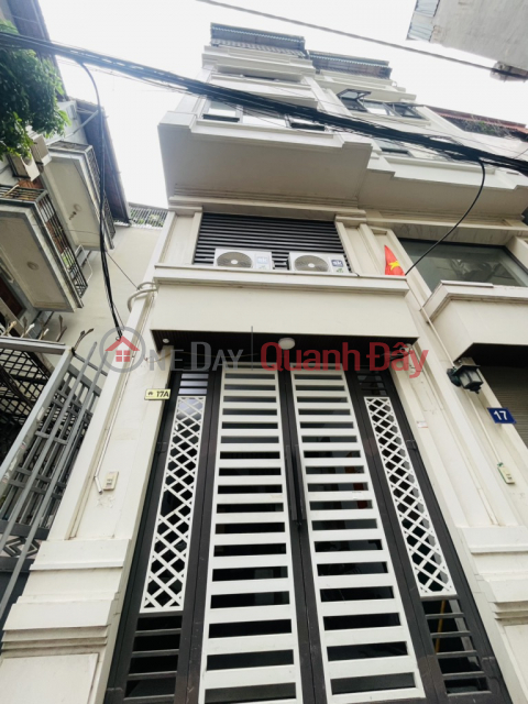 Nhà lô góc, phòng nào cũng có ánh sáng tự nhiên.
Nhà còn mới, đã full phòng, khách vào chỉ việc vận hành. _0